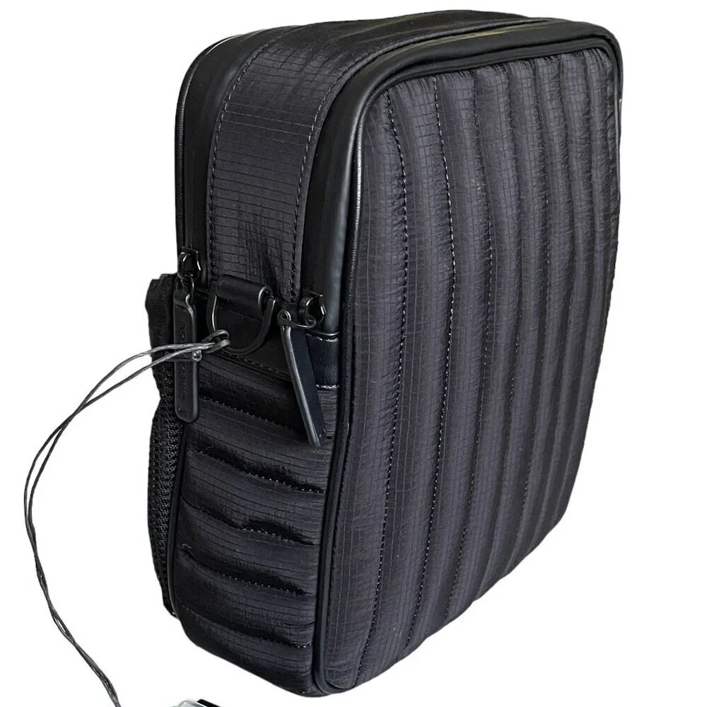 Emporio Armani Black Nylon Messenger Bag. Shoulder‎ Bag, NWT